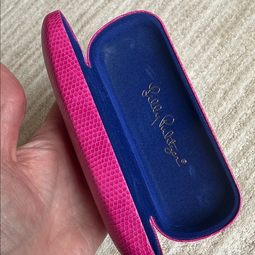 Lilly Pulitzer Hot PINK Fuchsia Clamshell Eyeglass Case Hardcase Snake Reptile